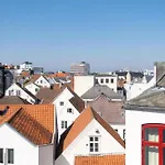 The Villa Apartments