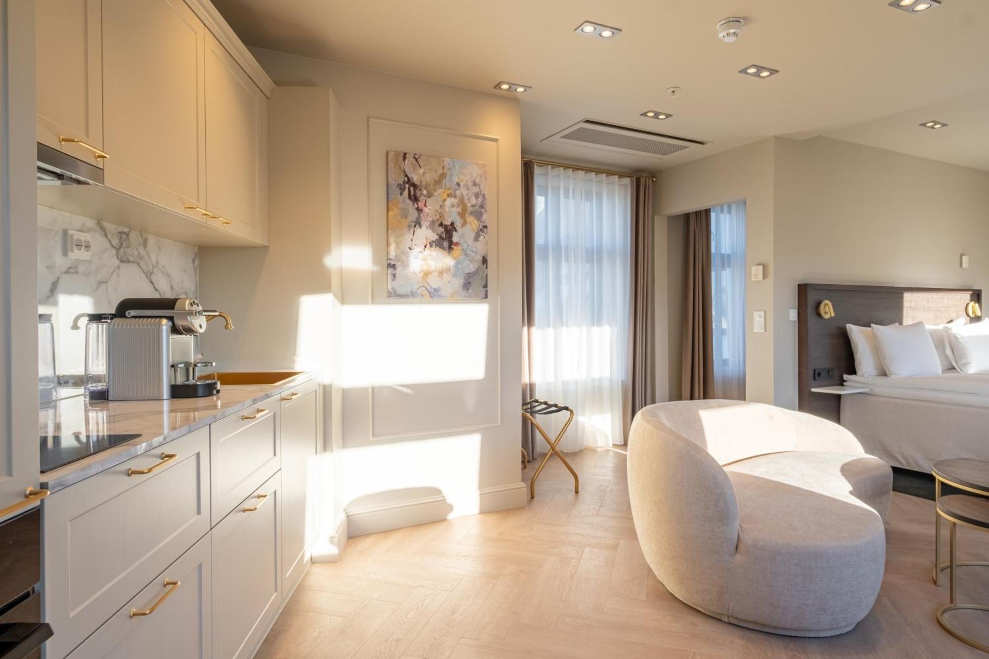 Aparthotel The *