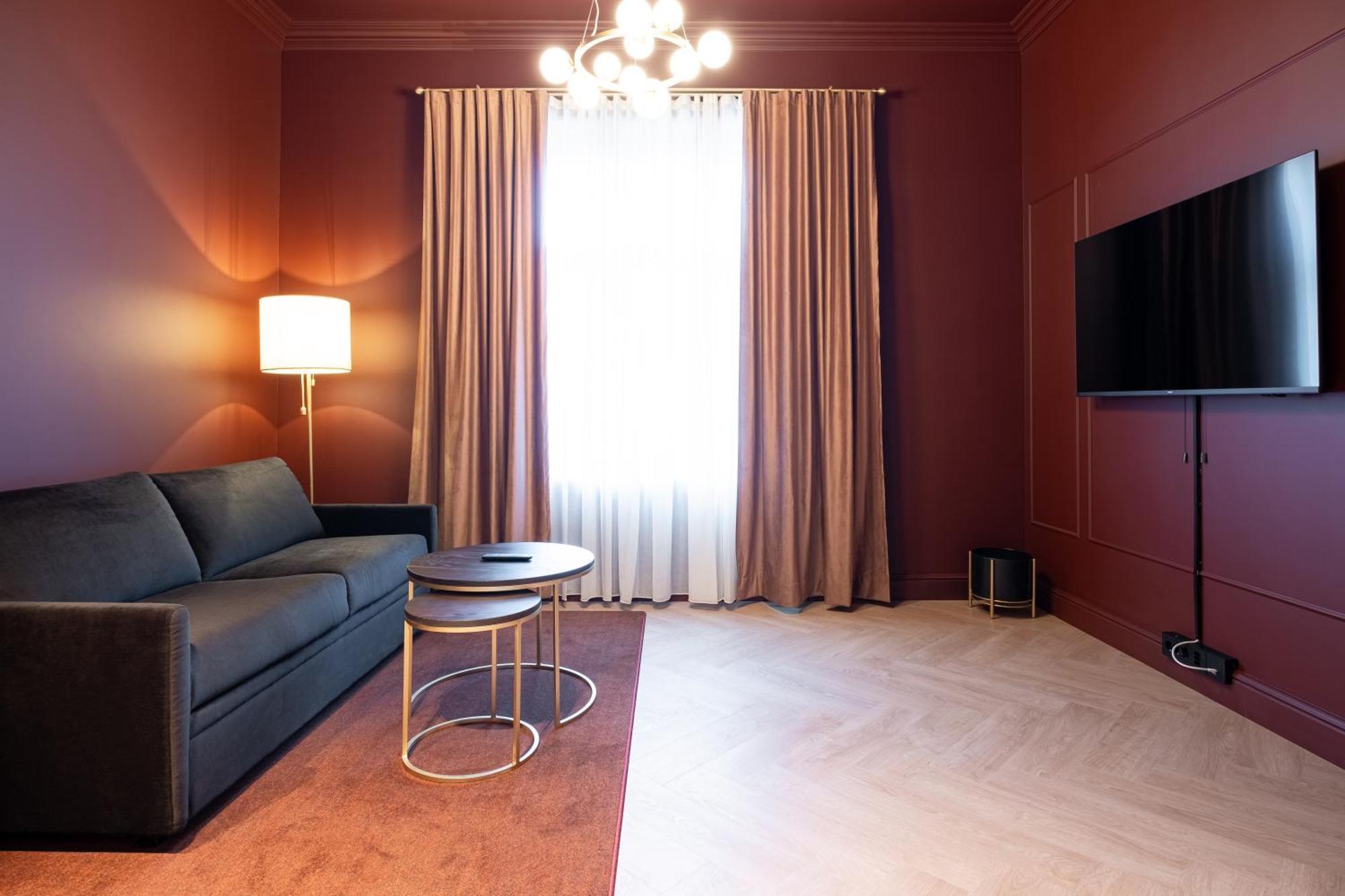 Aparthotel The *